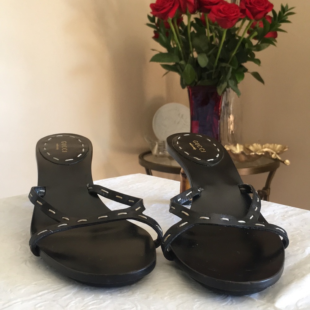 Vintage Gucci woman's shoes